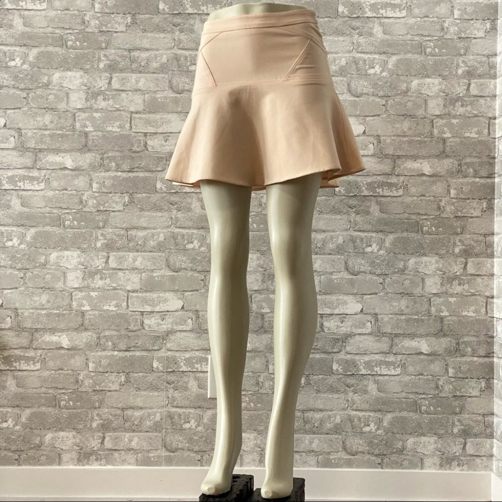 SOLD | 🔥SALE🔥 Club Monaco Cream Circle Skater Lined Skirt - Picture 4 of 15